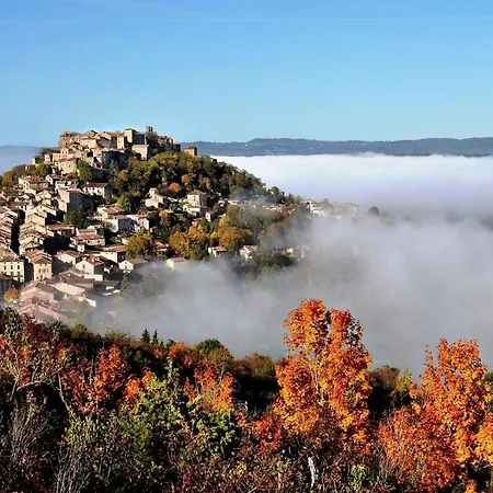 Bed and Breakfast Les Trois Hiboux 3*